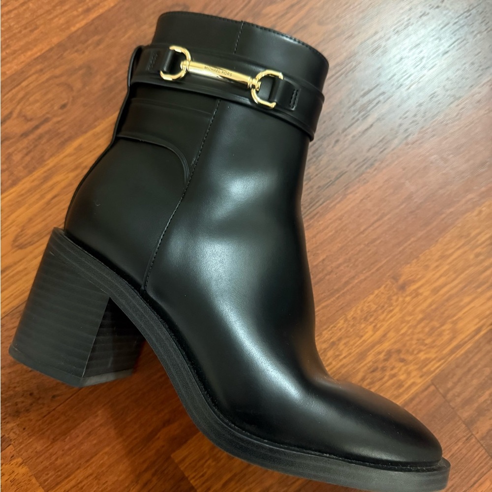 Michael Kors Black Leather Ankle Boots with Gold Hardware